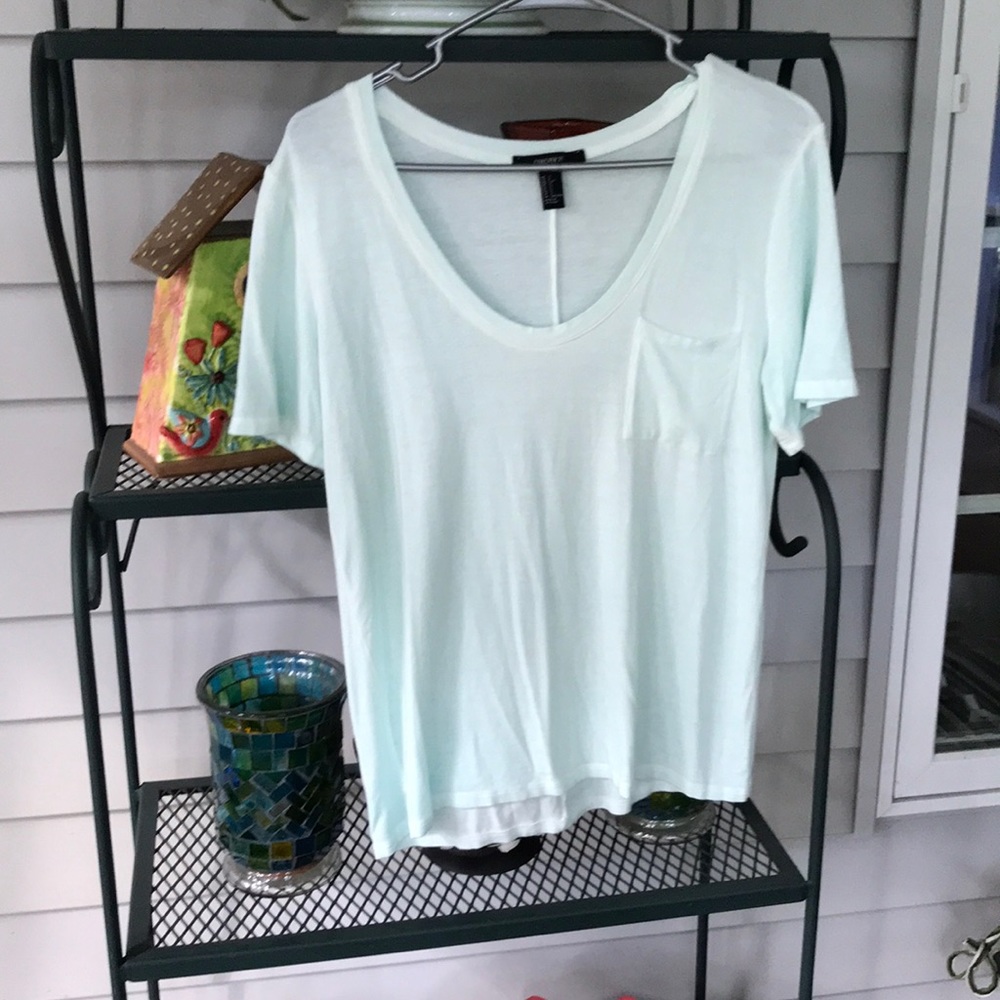 NWOT Comfy Scoop Neck Pocket Tee